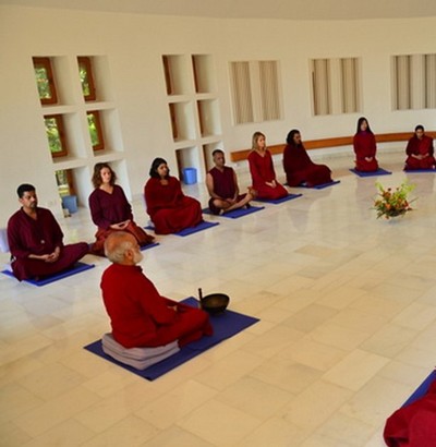 Osho Neo-Vipassana by Swami Chaitanya Keerti at Osho Nisarga